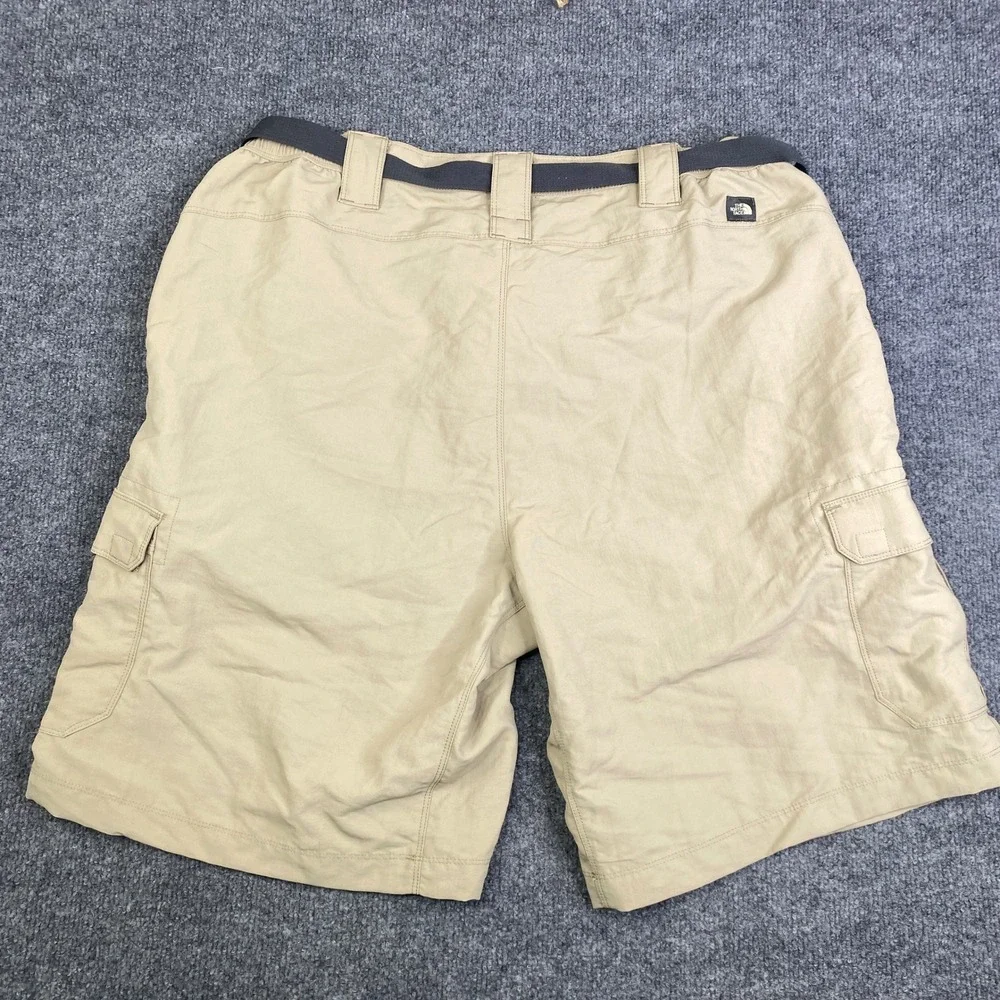 The North Face Paramount Peak Cargo Shorts Dune Beige Mens Large AJFF254 UPF 30